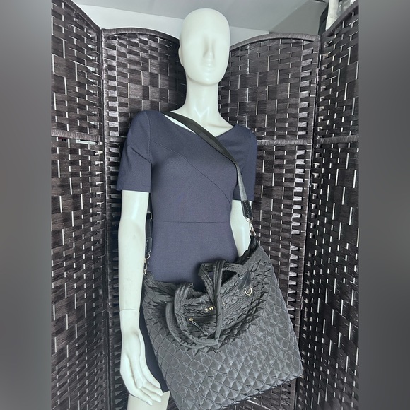 Cee Klein Black quilted removable Crossbody shoulder bag tote with catseye charm - Picture 1 of 14